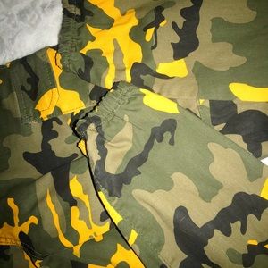 Yellow Camouflage Cargo Jogger